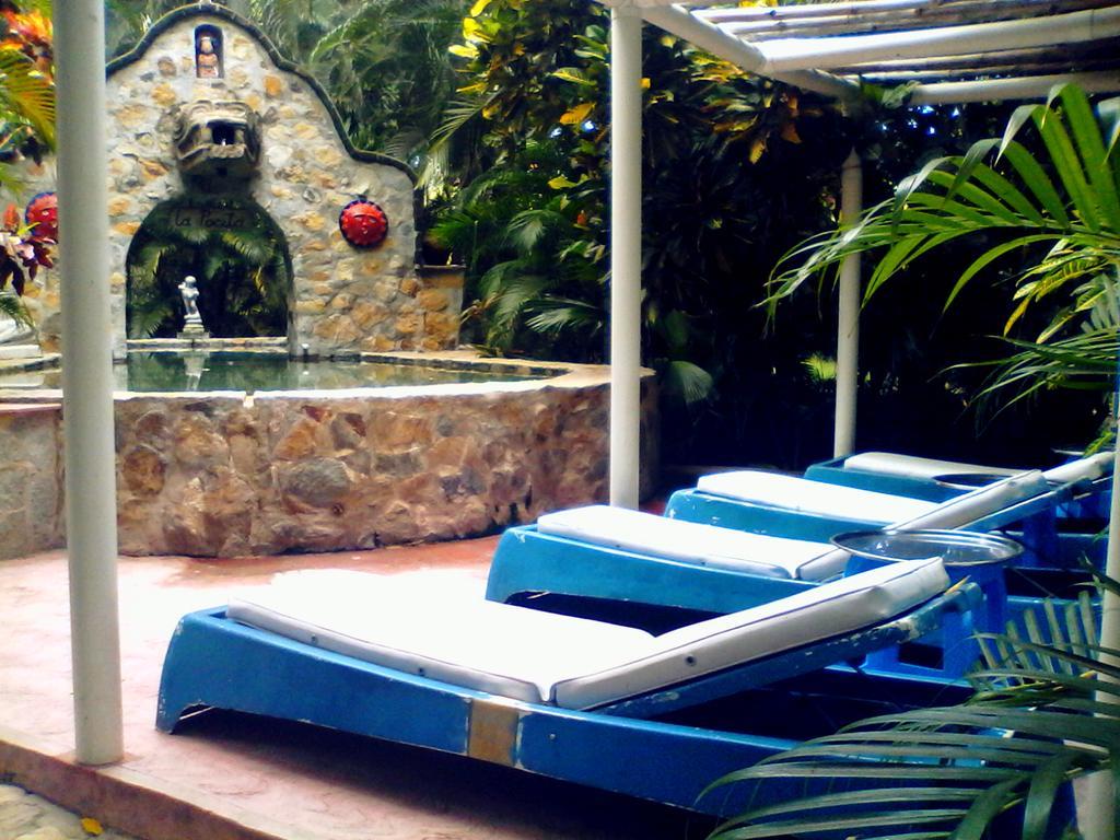 Quinta Erika Boutique Hotel By Rotamundos Coyuca de Benitez Екстер'єр фото