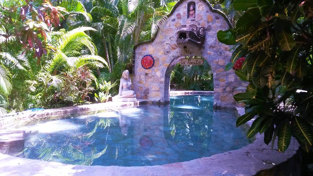 Quinta Erika Boutique Hotel By Rotamundos Coyuca de Benitez Екстер'єр фото